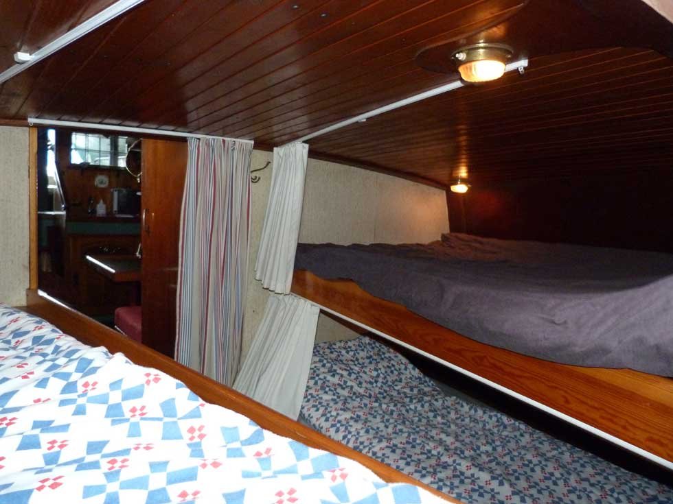 Platbodem te koop, schouw